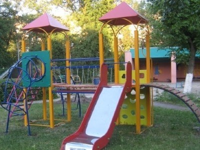 Дитячі ігрові комплекси для вулиці